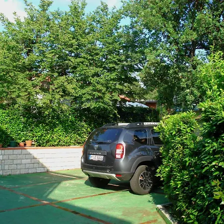 Haus Elvino * Jadranovo