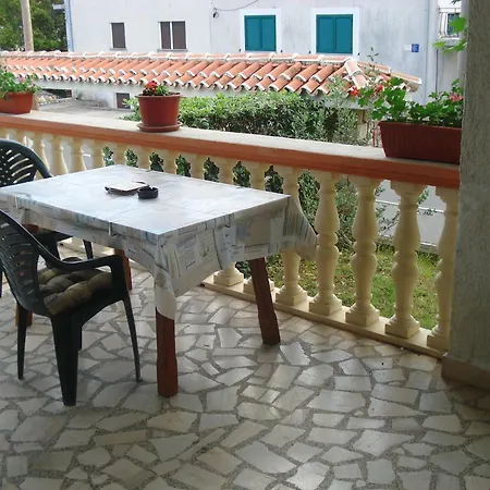 Haus Elvino Affittacamere Jadranovo